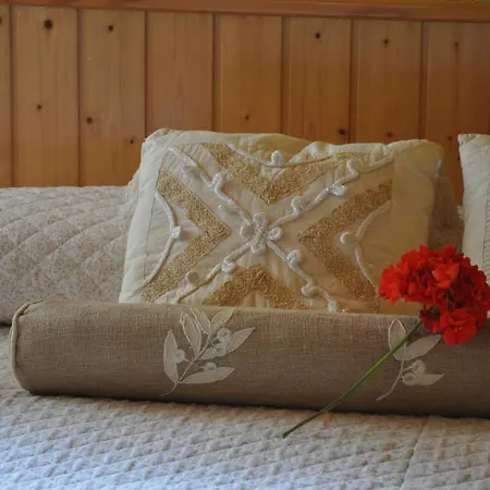 Hostal Els Roures Guest house